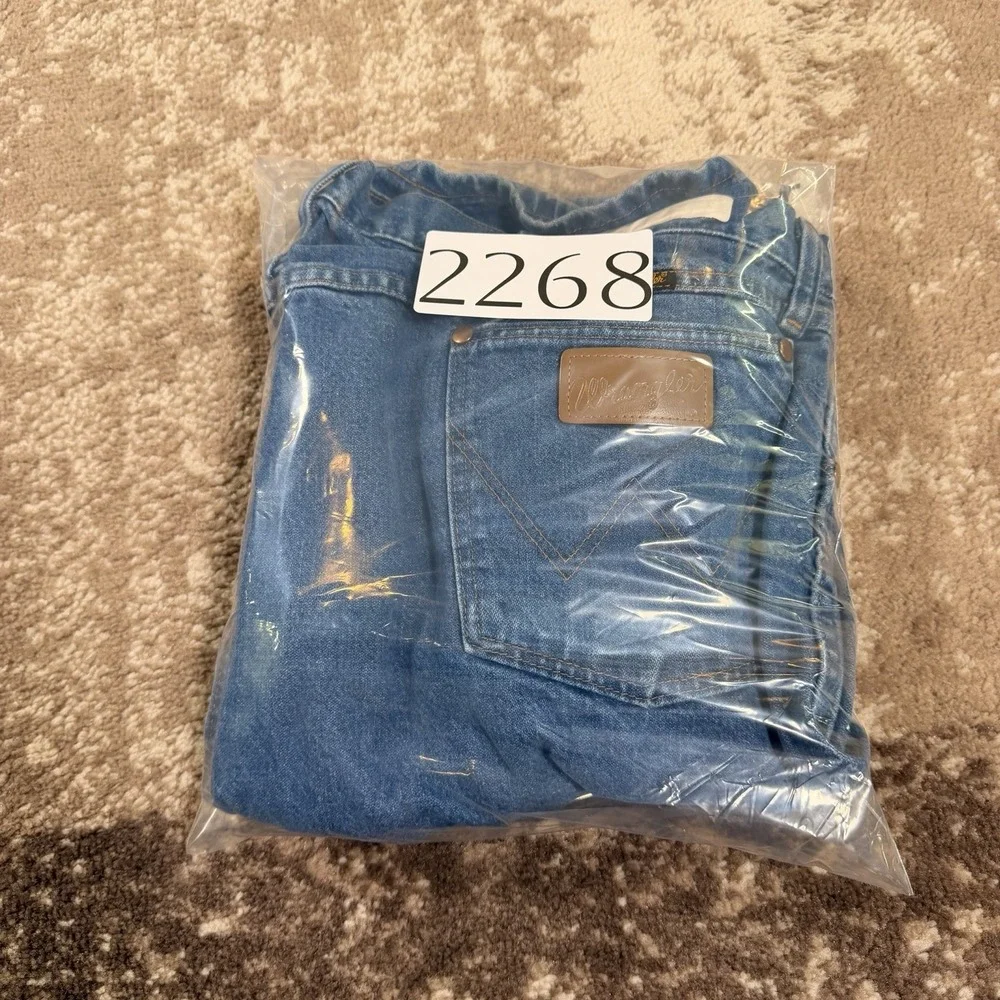 Wrangler Cowboy Cut 13MWZPW Jeans 46x32 Blue Men Western Workwear Vintage